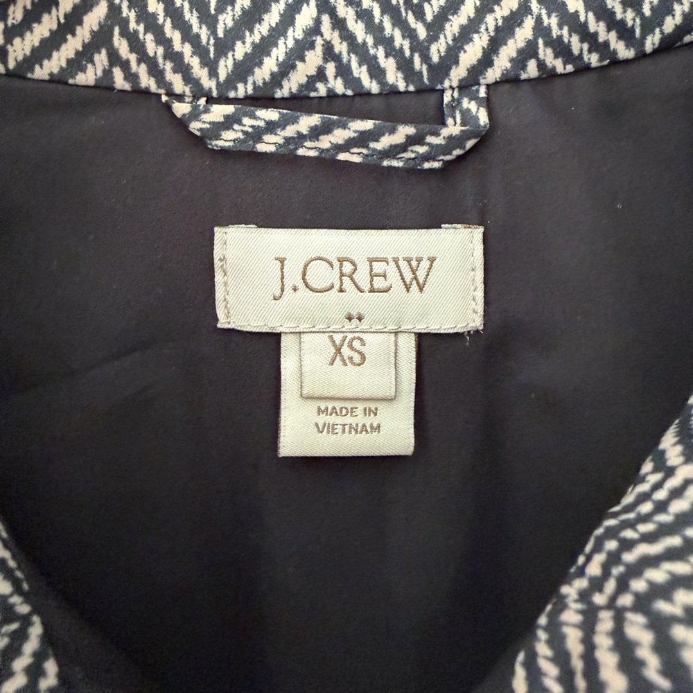 J. Crew Printed Quilted Herringbone Puffer Vest Black White Women Extra Small XS - Picture 6 of 7